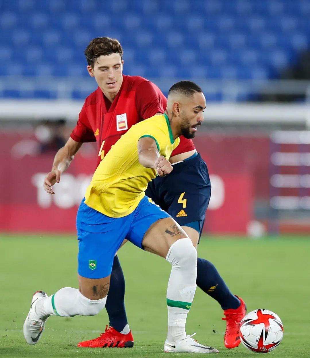 就有娱乐-关于蒂姆巅峰对决，德罗巴与50激战西班牙队分钟，挺进下一轮胜负难料！的信息